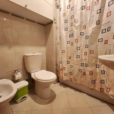 Logos 2 Bedroom Flat W/ Self Check In Apartmán *