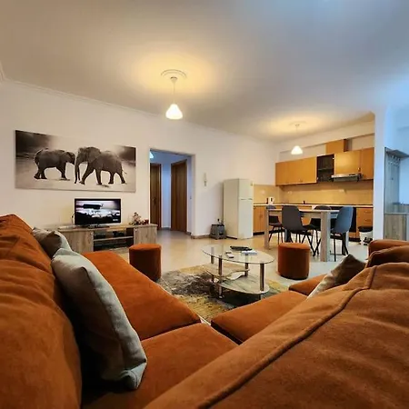 Logos 2 Bedroom Flat W/ Self Check In Apartmán *