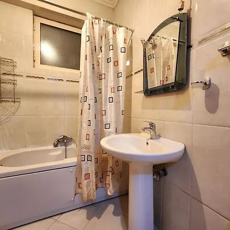 Apartmán Logos 2 Bedroom Flat W/ Self Check In